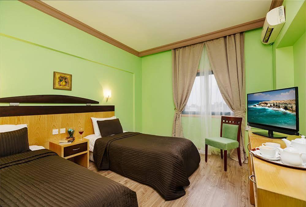 ניקוסיה City Royal Hotel And Casino מראה חיצוני תמונה